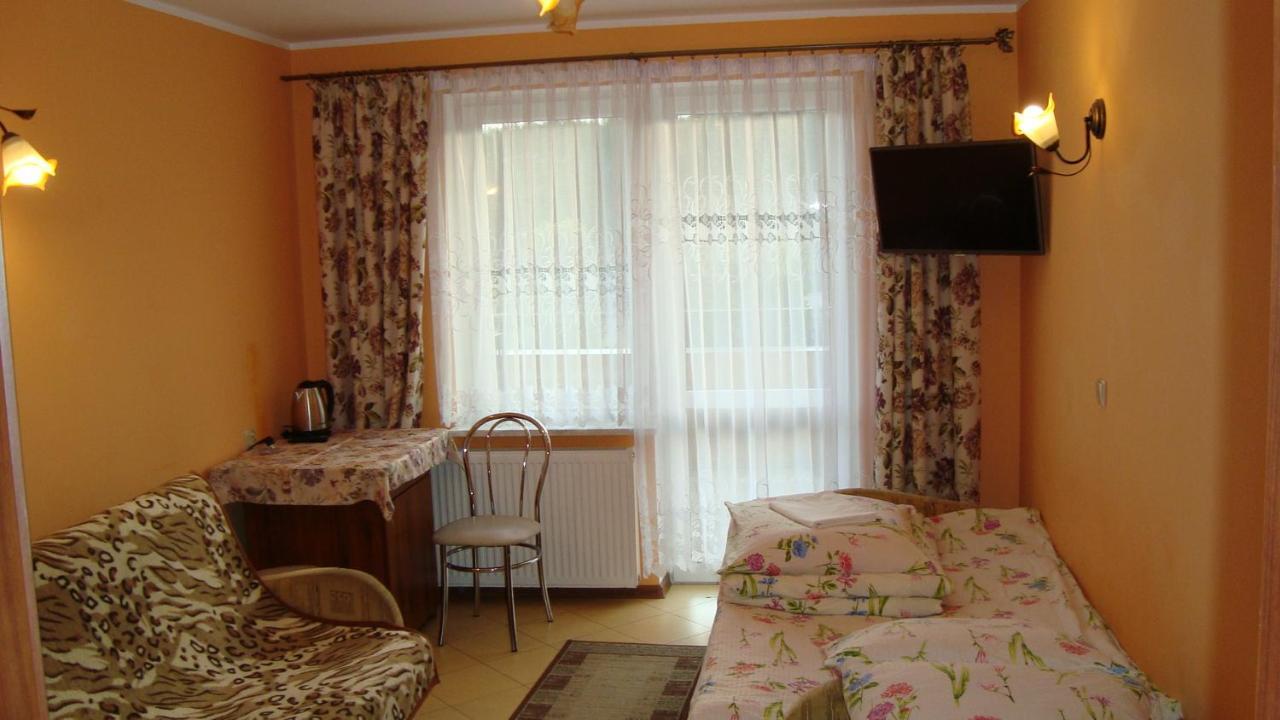 Pokoje Goscinne Draga Wladyslawowo Exterior photo