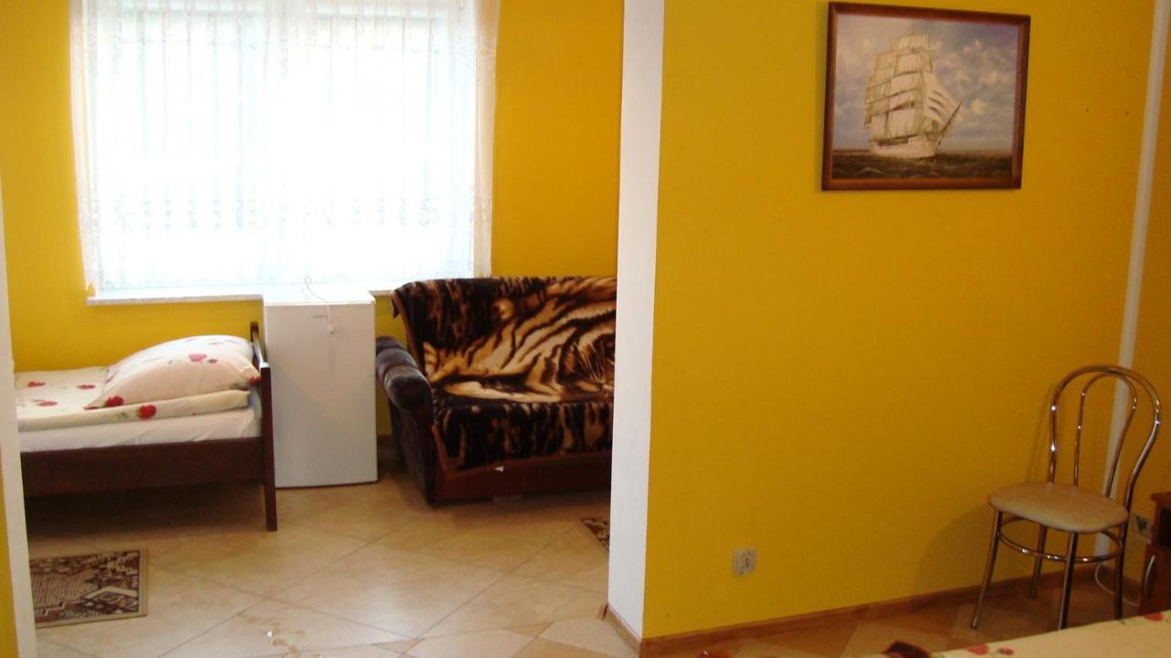 Pokoje Goscinne Draga Wladyslawowo Exterior photo
